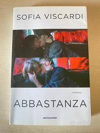 Abbastanza, Sofia Viscardi