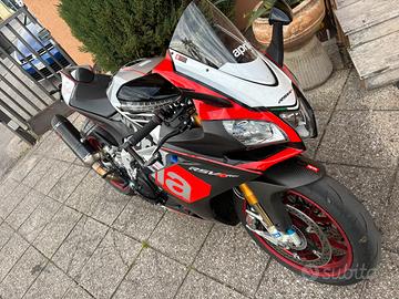 RSV4 RF