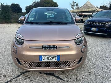 Fiat 500 500e 3+1 42 kWh Passion
