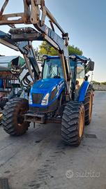 Trattore NewHolland TD5.105