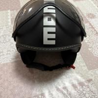 Casco MOMO DESIGN