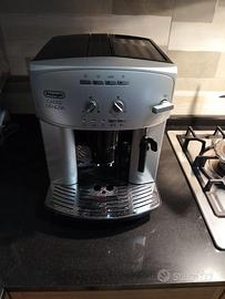 Macchina caffe delonghi