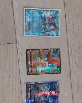 4 carte pokèmon rarissime! Iper scontate!