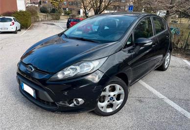 FORD FIESTA 1.2 Neopatentati