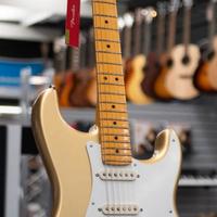 Fender Stratocaster 