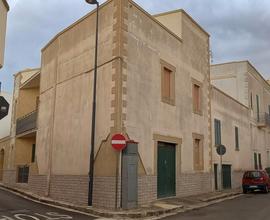 Casa indipendente con terrazza e garage