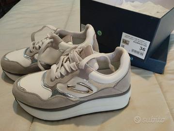 Scarpe guardiani