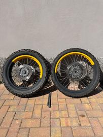 Cerchi e Gomme fuoristrada enduro
