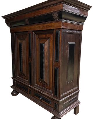 ARMADIO GUILLOCHE’ XVIII SEC.