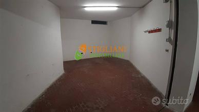 Box o garage, semicentro - Campobasso