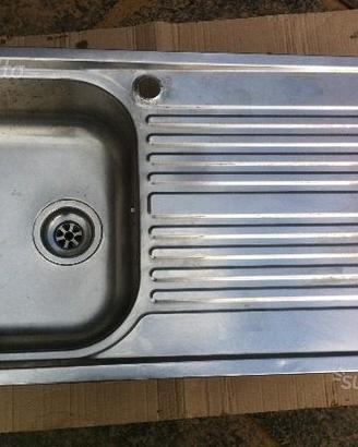 Lavello in acciaio inox