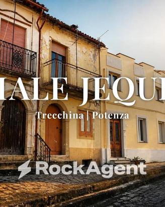 Casa indipendente di 209 m² con più di 5 locali a 