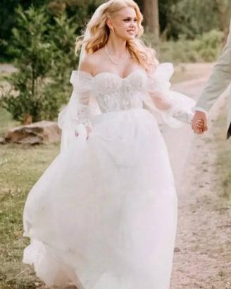 Splendido abito da sposa Tg. 42/44, con corsetto