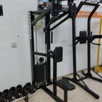 Macchina spalle e petto