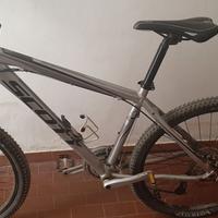 mountain bike scott usata