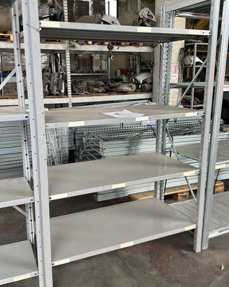 Scaffali ferro ad incastro