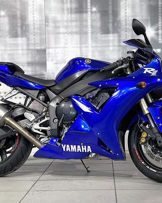 Yamaha YZF R1