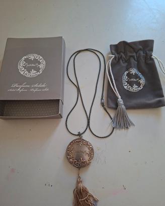 Medaglione Mathilde M. Parfum Solide