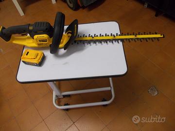 Tagliasiepe a batteria