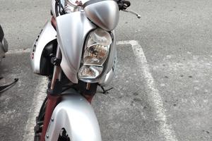 ER6N 2009