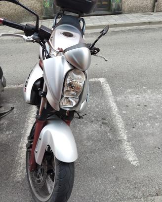 ER6N 2009