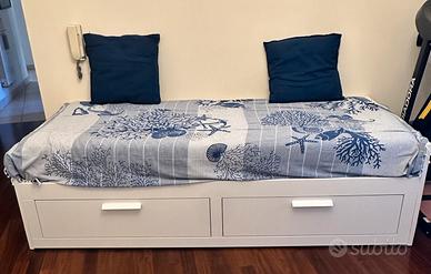 IKEA BRIMNES divano letto + 2 materassi