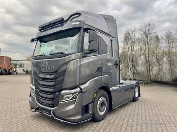 Iveco S-Way 570, 2023, Full Pneumatico, Imp. Ribal