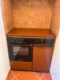 Cucina a gas 4 fuochi con forno
