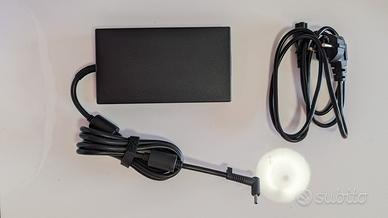 HP caricabatterie 200W Model TPN-CA03