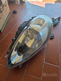 fanale anteriore destro fiat punto 2014