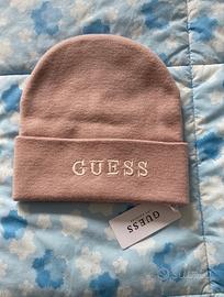 Cappello GUESS nuovo con cartellino