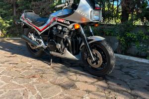 Honda cbx 750f