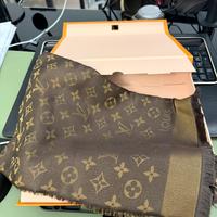 Scialle Monogram Shine Louis Vuitton NUOVO