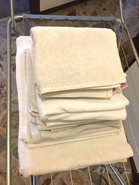 Set 9 asciugamani spugna diverse misure