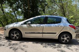 Peugeot 308 - Pronta all'uso