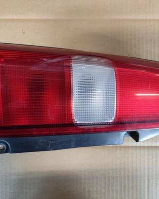 Fanale post sx sup SUZUKI JIMNY del 2005