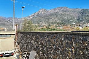 Immobile di 600 m² con 2 locali a Borghetto Santo 