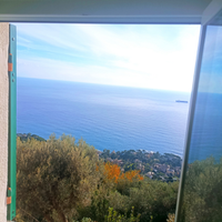 Camera con vista mare
