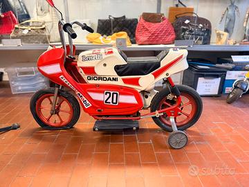 Moto vintage Benelli per bambini