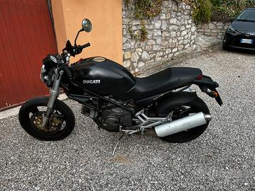 DUCATI monster 600