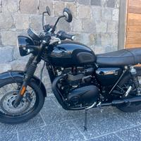 Triumph Boneville T100 ANNO 2021