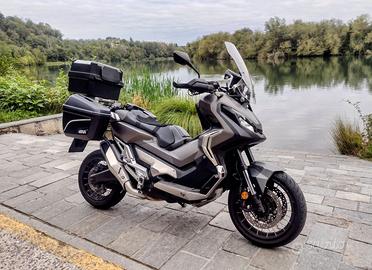 Honda X-Adv 750