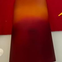 Applique rossa e gialla