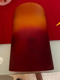 Applique rossa e gialla