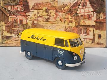 VOLKSWAGEN BULLY "MICHELIN" scala 1:24 come foto
