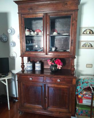 Antica Vetrina / Credenza in legno massello