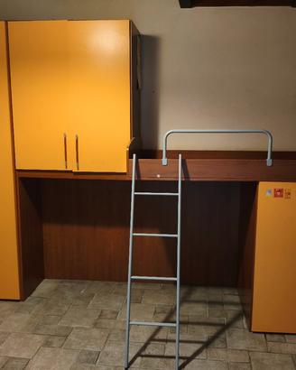 cameretta con letto a castello