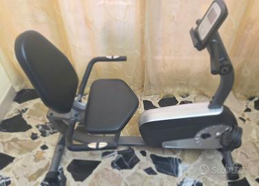 Cyclette orizzontale con seduta 
