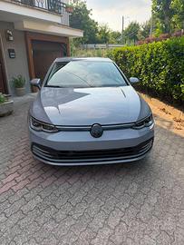 Volkswagen Golf 8 versione 1.5 TSI ACT 131 CV Life