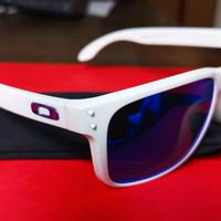 Occhiali da sole Oakley Holbrook 9102-05 Polarizza